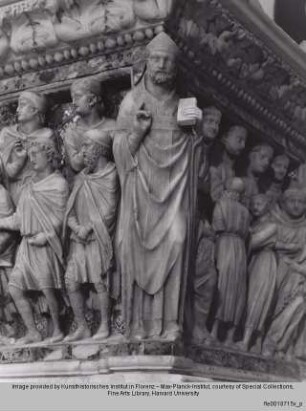 Heiliger Augustinus oder Ambrosius? - Arca di S. Domenico. Det.: Hl. Augustinus o. Ambrosius?