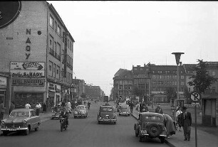 Berlin, Treptow: Ost; Friedrichstraße zur Mittelstraße Unter den Linden