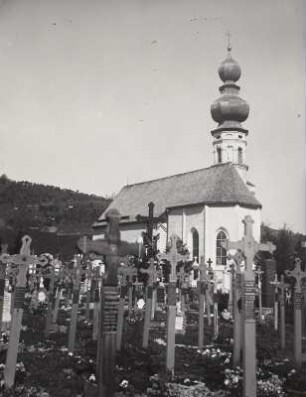 Filial- und Friedhofskirche Sankt Nikolaus