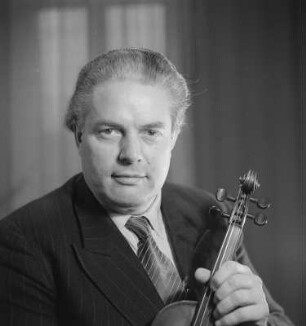 Porträt 1. Konzertmeister der Dresdner Staatskapelle, Prof. Erich Mühlbach