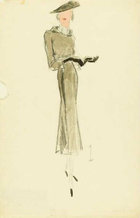 Frau in grauem Winterkleid