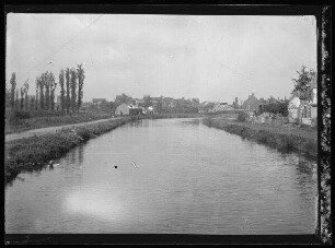 Kanal in Pont-à-Vendin (Dep. Pas-de-Calais, Frankreich)