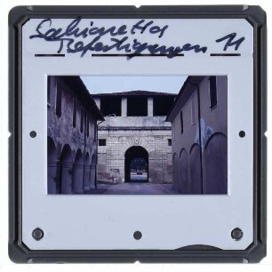 Sabbioneta, Porta Vittoria : Stadtseite