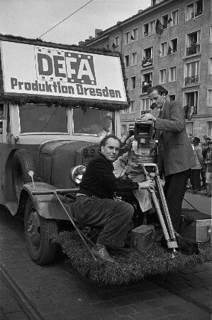 Fahrzeug der DEFA ("DEFA-Produktion Dresden").