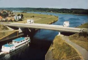 Hochwassersperrtor Artlenburg/Elbe-Seitenkanal