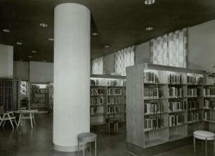 Nürnberger Straße : Dresden-Südvorstadt. Bibliothek Südvorstadt. Innenansicht