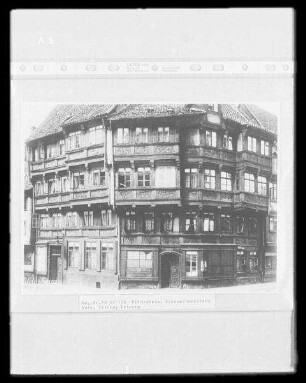 Hildesheim, Wohn- und Geschäftshaus : Hildesheim, Wohn- und Geschäftshaus, Eckemecherstraße. Straßenansicht