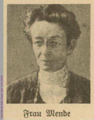 Porträt von Clara Mende