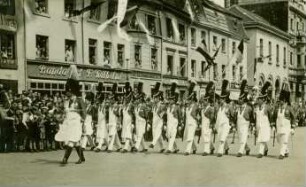 Neusser Sappeur-Korps Königsparade 1935