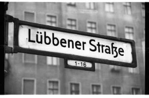 Kleinbildnegativ: Lübbener Str. 29, 1984