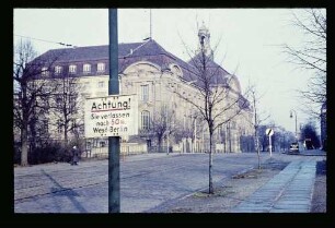 Sektorengrenze Invalidenstr. 29.11.59.