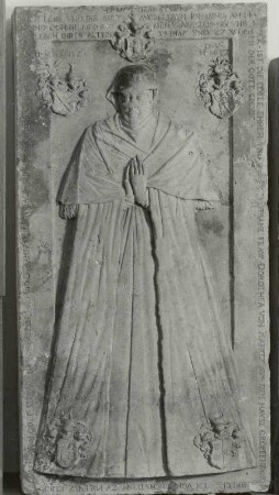 Grabplatte für Dorothea von Bernstein, gest. 1606