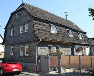 Fachwerkwohnhaus; Dreieich, Rückertsweg 4