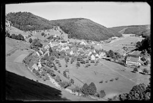 Schwäbische Alb, Hütten. Ortsansicht