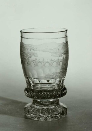 Becher