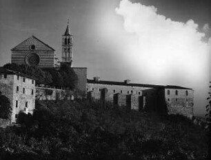 Assisi. Santa Chiara (1257-1265; Filippo da Campello)