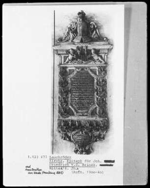 Epitaph für Johann Friedrich von dem Brinck (gestorben 1737) und Dorothea von Herda (Vermählung 1695)
