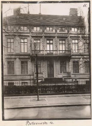 Wohnhaus Bellevuestraße 16, Berlin-Tiergarten: Ansicht Mittelbau (aus: Julius Kohte, Alt-Berlin, Bauwerke in Berlin und Charlottenburg, aufgenommen 1907-1914)