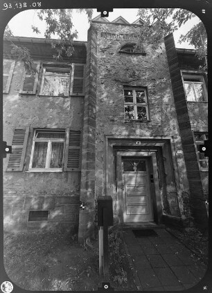 Dresden-Gruna, Lange Zeile 9. Wohnsiedlung Bauverein "Gartenheim" (um 1926/1927; P. Beck, M. Oertel). Wohnhaus. Straßenfront (Teilansicht)