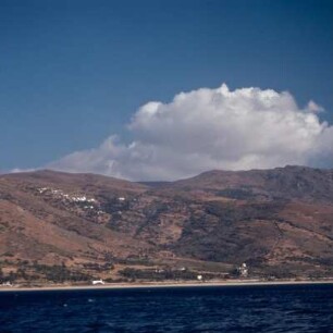 Andros, Steilküste im Südwesten, unter Kolympos