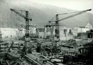 Sylvensteinsperre, 1957-1958