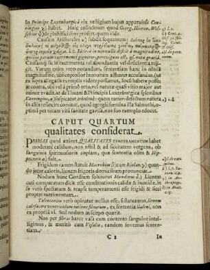 Caput Quartum qualitates considerat.