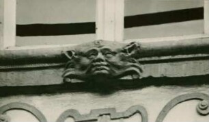 Maske