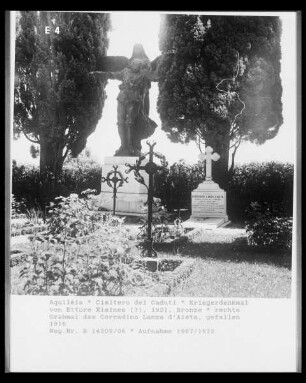 Grabmal von Ettore Ximines
