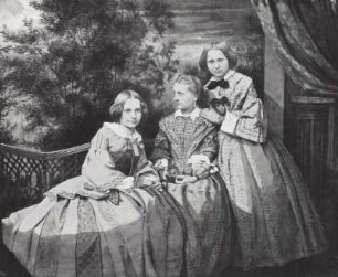Gruppenbild (Mondschein und Lampenlicht)