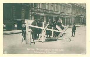 Berliner Straßenkämpfe März 1919. Blingänger 2 Zentner-Mine.