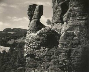 Sächsische Schweiz, Rathener Gebiet. Türkenkopf gegen Rauenstein