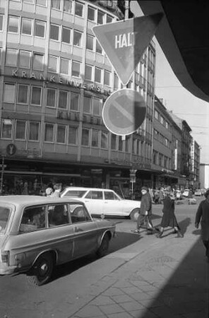 Vorbereitungen für die ab 1. März 1971 geltende neue Straßenverkehrsordnung