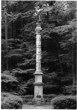 Saalburg / Jupitersäule; Bad Homburg, Stadtwald (bei der Saalburgchaussee)