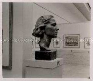 München, Bildhauer Anton Grauel, Kunstausstellung, Figur "Mädchenkopf"