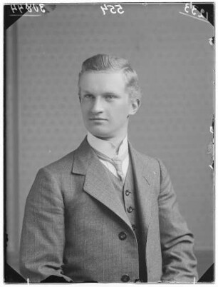 Arndt Weber