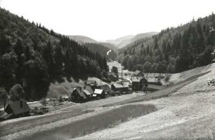 Frauenwald im Tränkbachtal : Frauenwald. Ortsteilansicht im Tränkbachtal. Blick von der Pfarrwiese