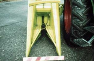 Fotografie: Erntetechnik, Silomais, Maishäcksler angebaut