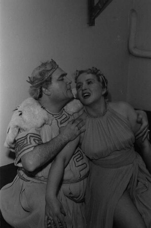 Szenenbilder aus der Operette "Orpheus in der Unterwelt" von Jaques Offenbach an der Komischen Oper Berlin : Rollenporträts