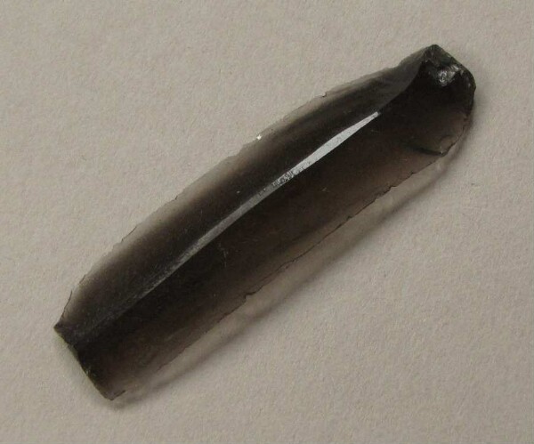 Obsidian knife