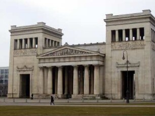 München: Propyläen