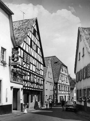 Meisenheim. Klenkertor. Ansicht mit Wohnhaus Nr. 26