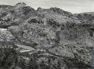 Serra da Estrela, kahles Bergland beim Cantaro Magro