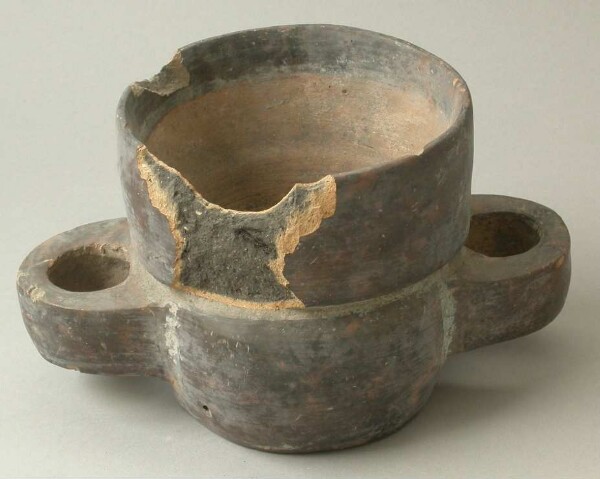 Clay vessel