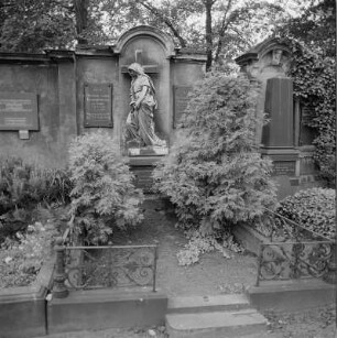 Neuer / Äußerer Katholischer Friedhof, Bremer Straße