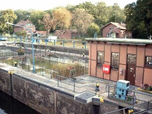 Kersdorfer Schleuse, Briesen (Mark), An der Kersdorfer Schleuse 7 & 9 & 10 & 12