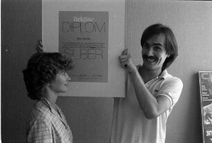 Friseursalon Walter Hammelehle. Erlangung der Silbermedaille im "Brigitte-Frisuren-Wettbewerb"