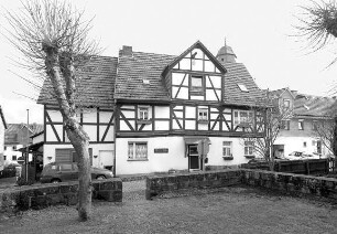 Wohnhaus; Helsa, Mittelgasse 7