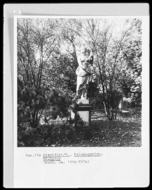 Weibliche Figur