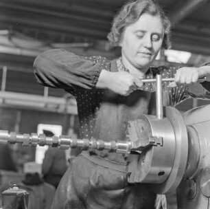 Drehmaschine bei Borgward