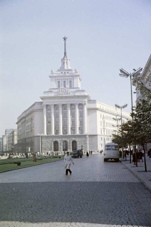 Das Parteigebäude der Kommunistischen Partei, heute Regierungsgebäude Bulgariens in Sofia